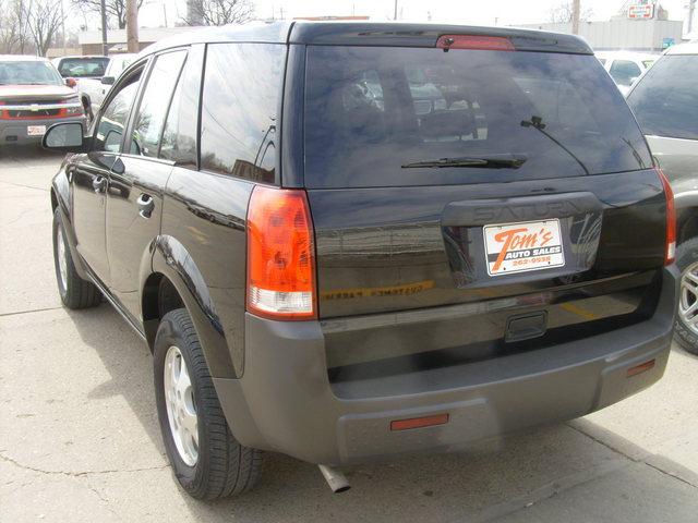 Saturn VUE 2003 photo 3