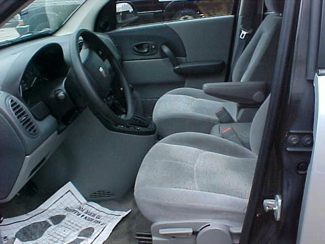 Saturn VUE 2003 photo 4