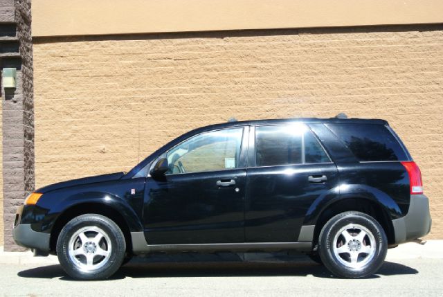 Saturn VUE 2003 photo 4
