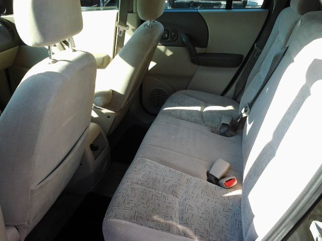 Saturn VUE 2003 photo 3