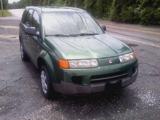 Saturn VUE 2003 photo 2