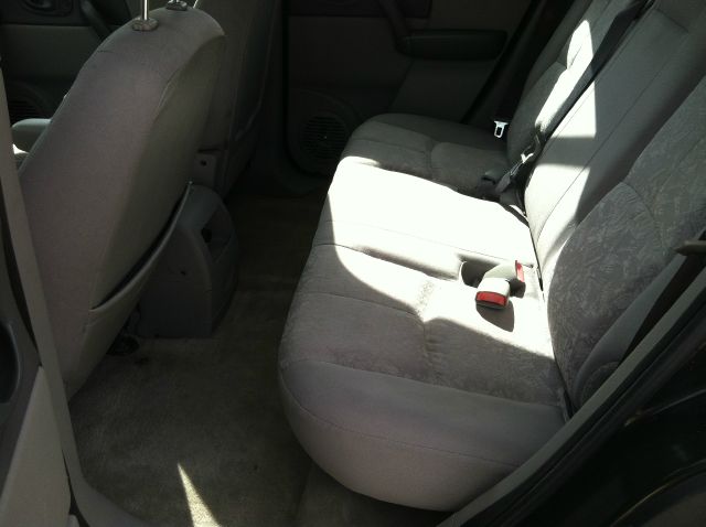 Saturn VUE 2003 photo 12