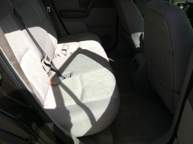 Saturn VUE 2003 photo 4