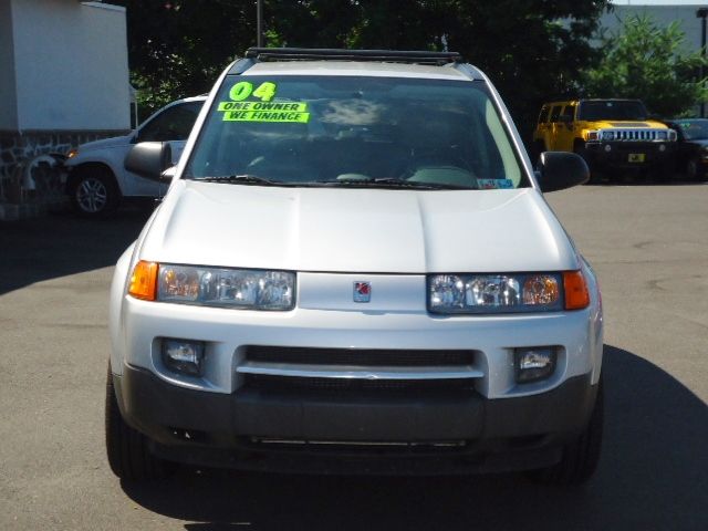 Saturn VUE 2004 photo 3