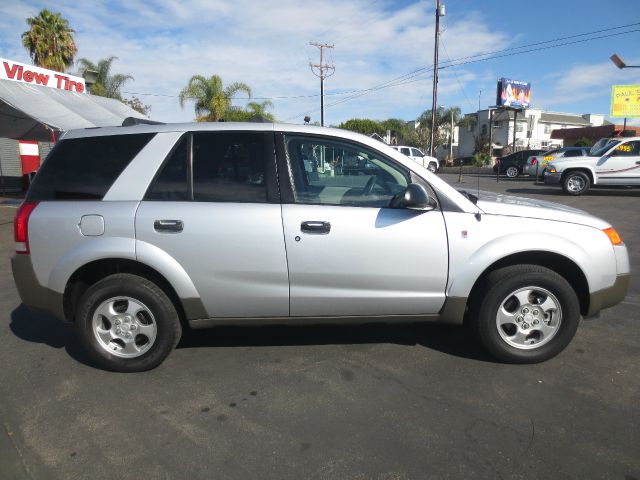 Saturn VUE 2004 photo 3