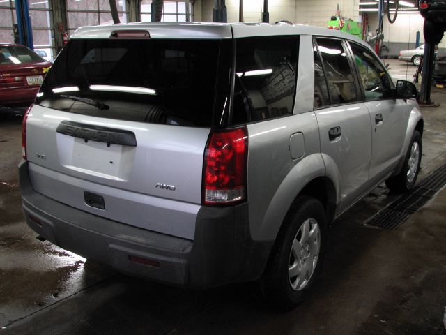 Saturn VUE 2004 photo 4