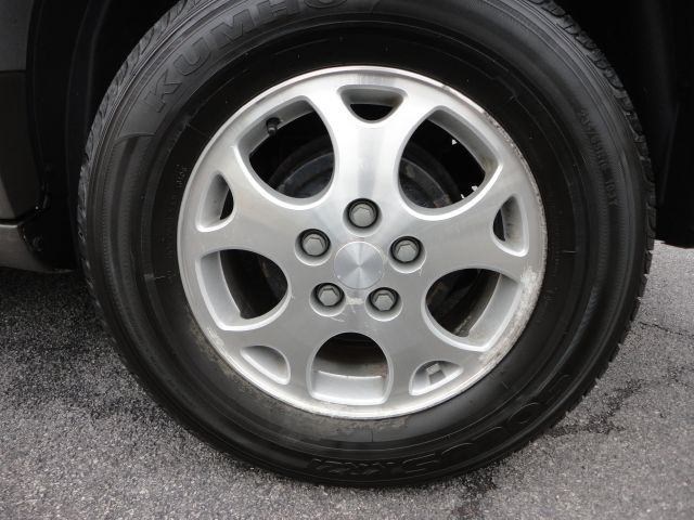 Saturn VUE 2004 photo 3