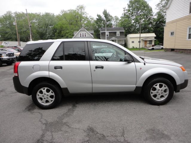 Saturn VUE 2004 photo 8