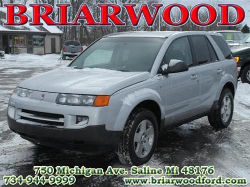 Saturn VUE 2004 photo 1