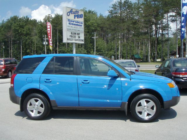 Saturn VUE 2005 photo 1