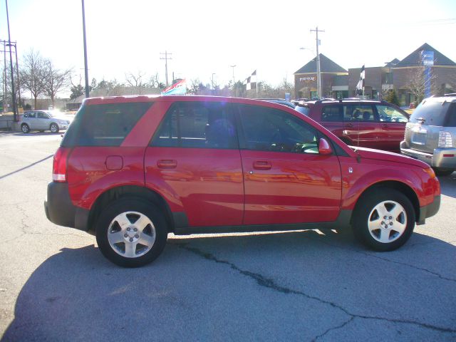 Saturn VUE 2005 photo 1