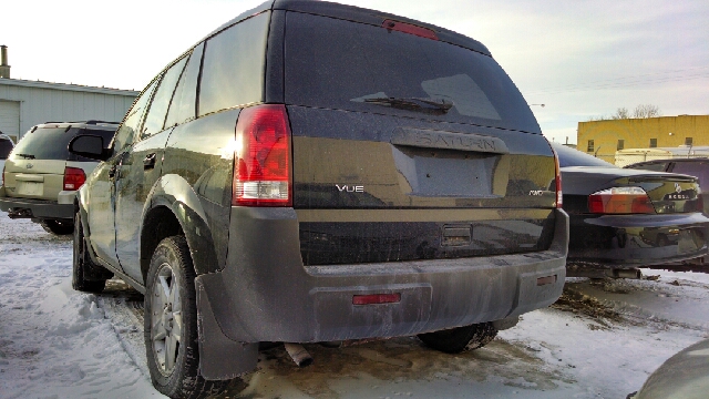 Saturn VUE 2005 photo 4