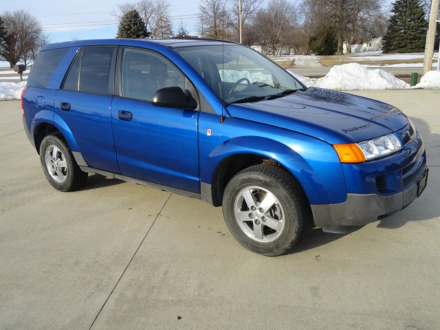 Saturn VUE 2005 photo 1