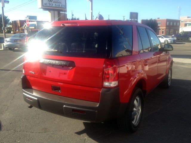 Saturn VUE 2005 photo 1