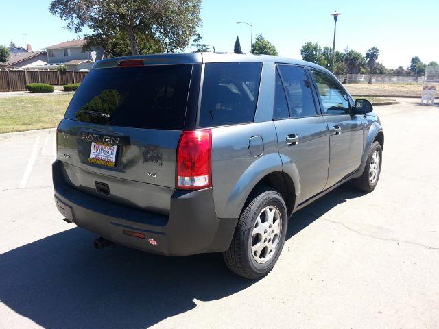 Saturn VUE 2005 photo 1