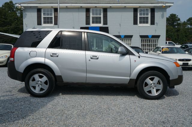 Saturn VUE 2005 photo 4