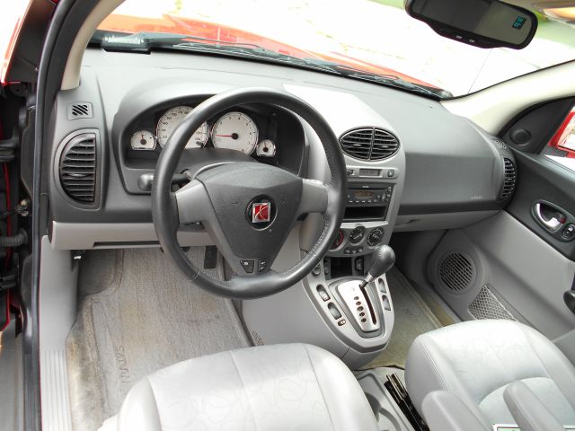 Saturn VUE 2005 photo 4