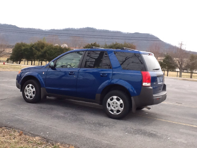 Saturn VUE 2005 photo 2