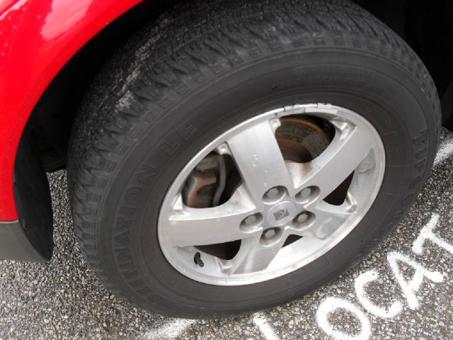 Saturn VUE 2005 photo 2