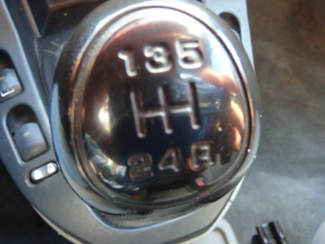 Saturn VUE 2005 photo 4