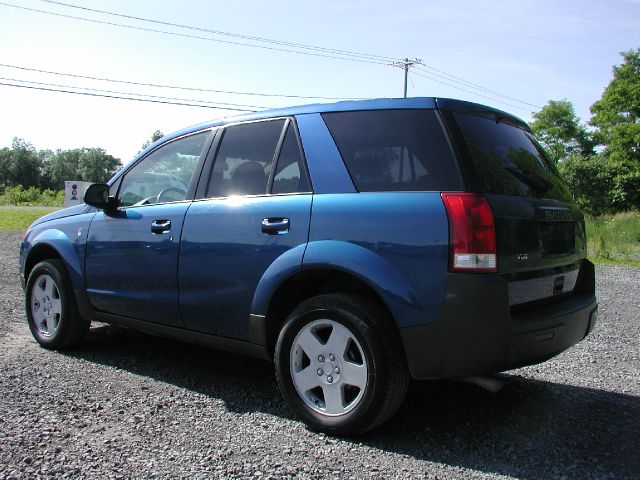 Saturn VUE 2005 photo 2