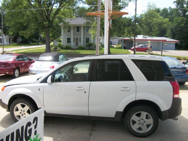 Saturn VUE 2005 photo 1