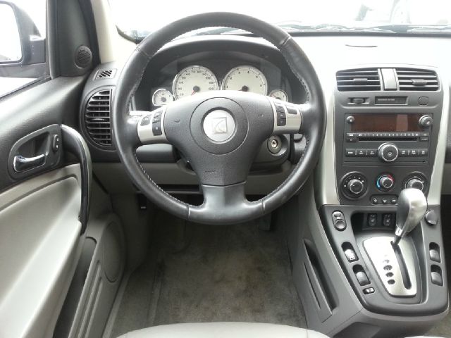 Saturn VUE 2006 photo 18