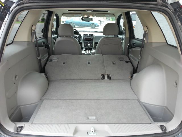 Saturn VUE 2006 photo 8