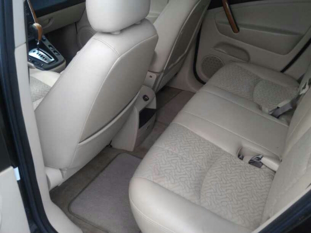 Saturn VUE 2006 photo 1