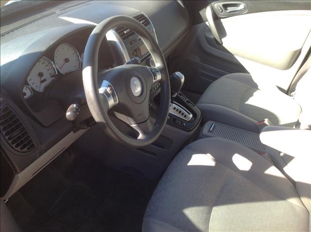 Saturn VUE 2007 photo 2