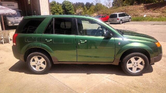 Saturn VUE LS Flex Fuel 4x4 This Is One Of Our Best Bargains SUV