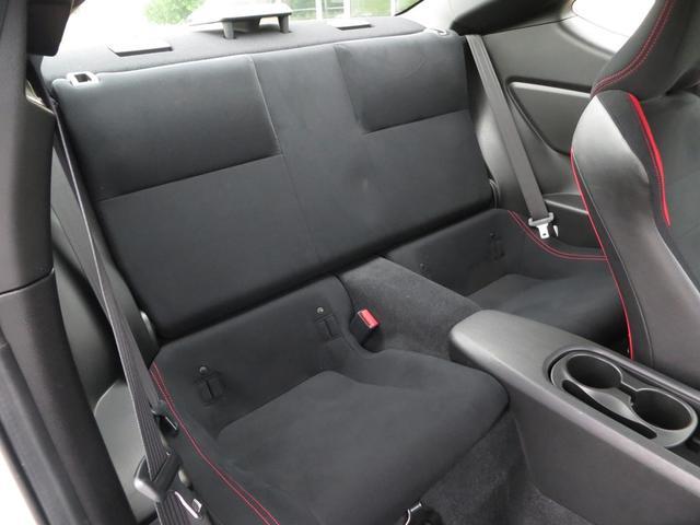 Scion FR-S 2013 photo 11