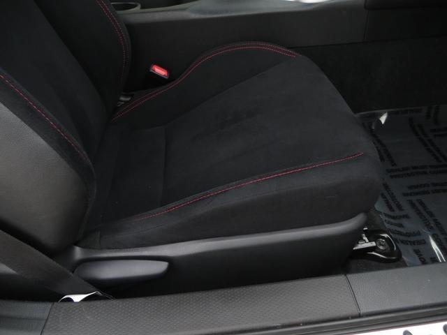 Scion FR-S 2013 photo 12