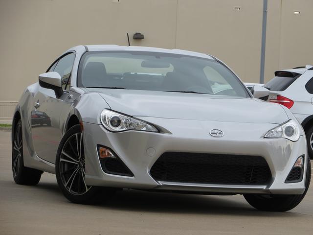 Scion FR-S 2013 photo 24