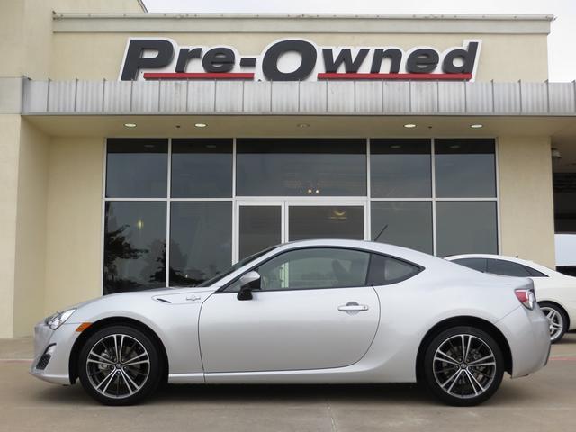 Scion FR-S 2013 photo 27