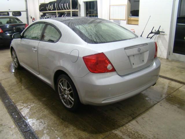 Scion tC 2005 photo 4