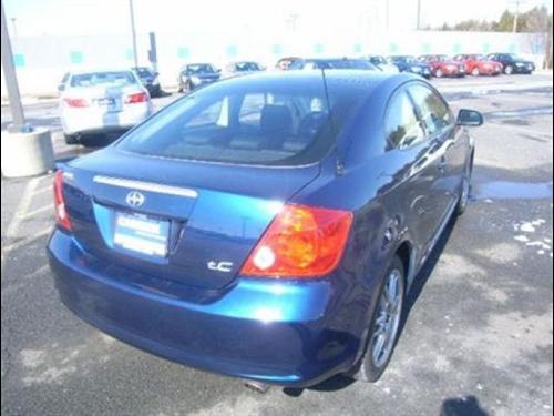 Scion tC 2005 photo 5