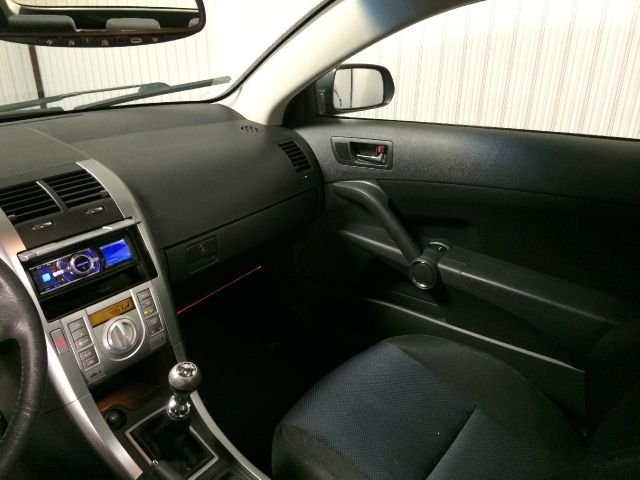 Scion tC 2005 photo 4