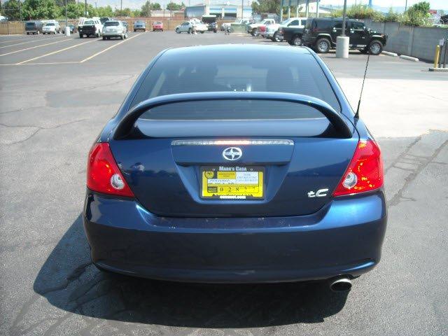 Scion tC 2005 photo 3
