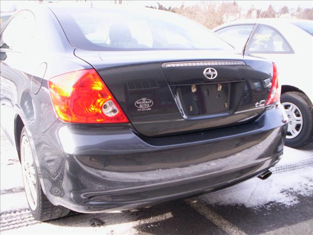 Scion tC 2005 photo 3