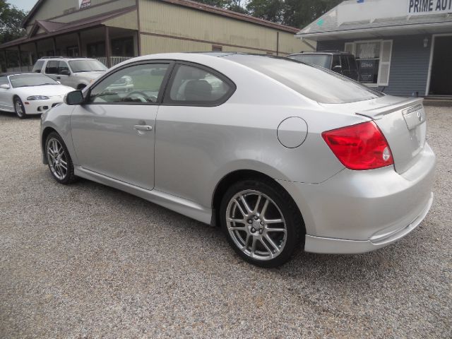 Scion tC 530i Premium Pkg Coupe
