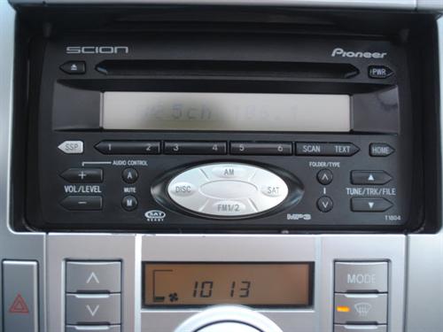 Scion tC 2005 photo 5