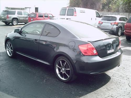 Scion tC 2005 photo 3
