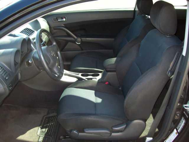 Scion tC 2005 photo 4