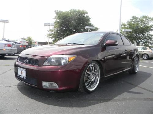 Scion tC 2005 photo 1