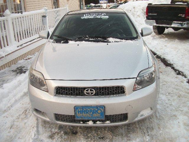 Scion tC 2005 photo 1