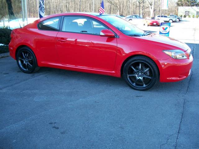 Scion tC 2005 photo 4