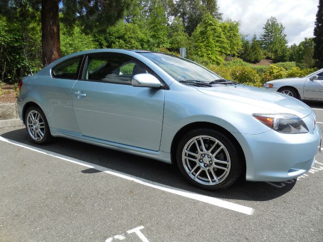 Scion tC 2005 photo 22