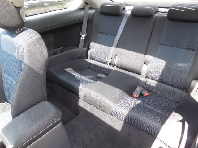 Scion tC 2005 photo 24