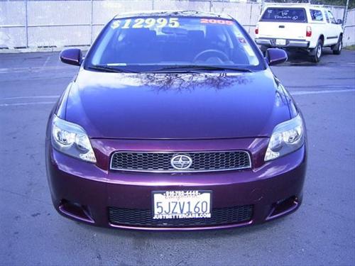 Scion tC 2005 photo 1